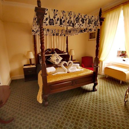 Victoria Hotel Blairgowrie and Rattray Exterior foto